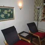 아파트 Schloss Manndorf Gaestehaus Kotschach-Mauthen