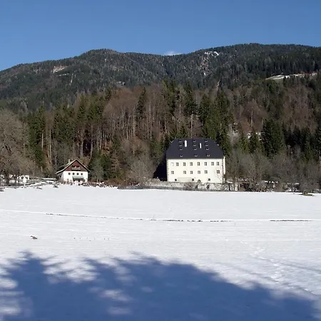 Schloss Manndorf Gaestehaus Apartament Kotschach-Mauthen
