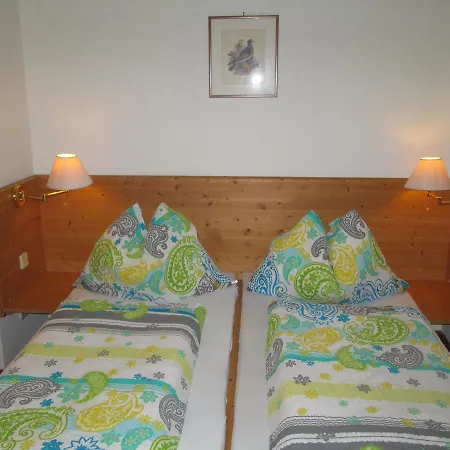Appartamento Schloss Manndorf Gaestehaus Kotschach-Mauthen