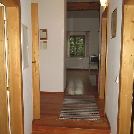 Schloss Manndorf Gaestehaus Kotschach-Mauthen