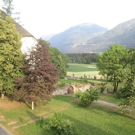 Appartamento Schloss Manndorf Gaestehaus Kotschach-Mauthen