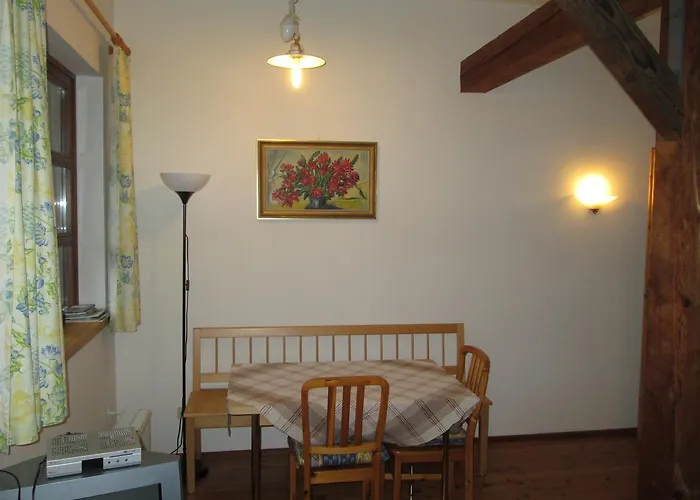 Apartament Schloss Manndorf Gaestehaus Kotschach-Mauthen