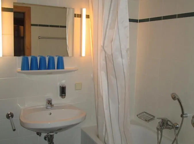 Apartament Schloss Manndorf Gaestehaus Kotschach-Mauthen