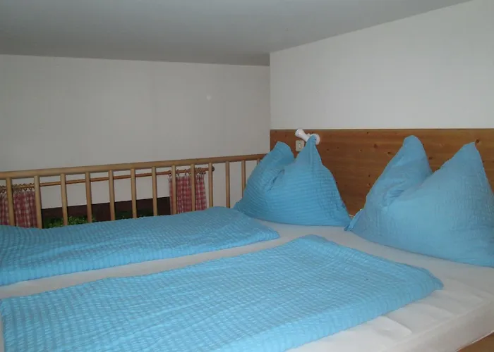 Schloss Manndorf Gaestehaus Kotschach-Mauthen