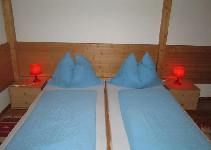 Apartament Schloss Manndorf Gaestehaus Kotschach-Mauthen