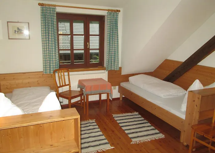 Apartament Schloss Manndorf Gaestehaus Kotschach-Mauthen