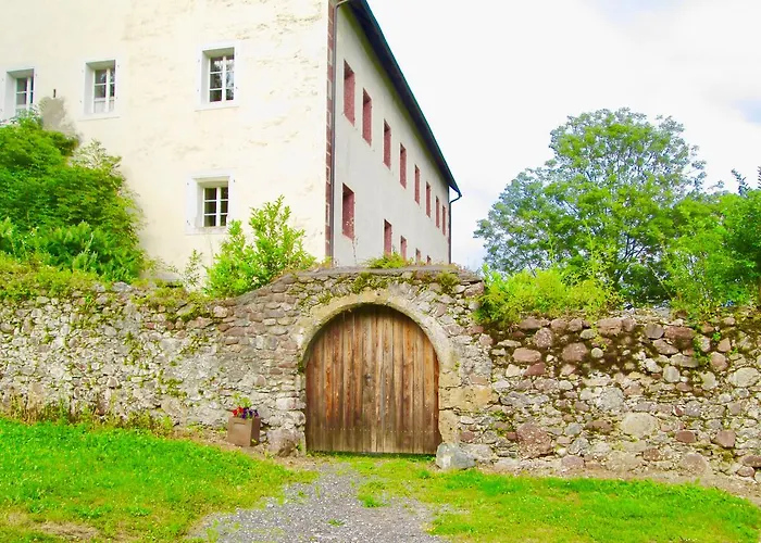 Schloss Manndorf Gaestehaus *